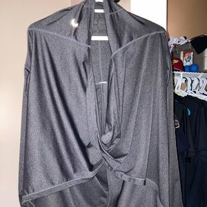 Zyia STORM GREY RARE! Yoga shawl medium, EUC